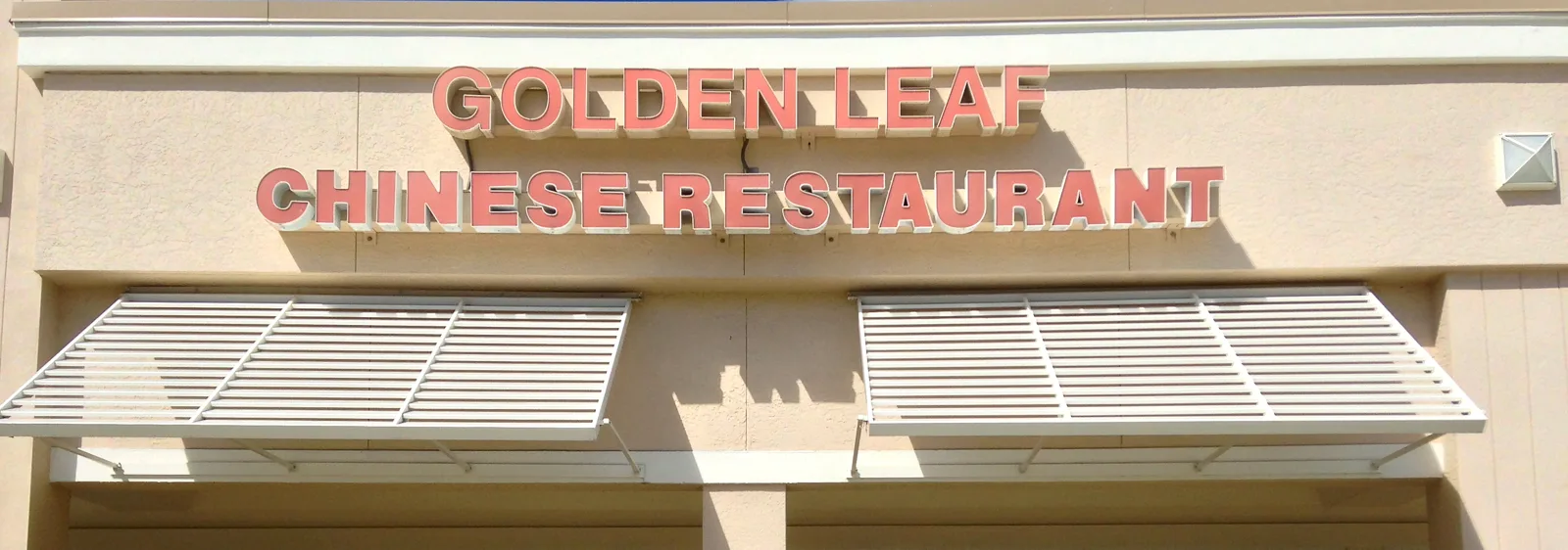 Golden Leaf Chinese Restaurant storefront in Park Shore Plaza